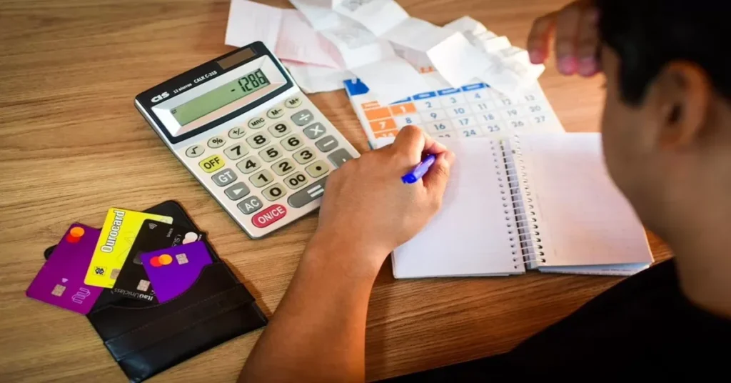 O que é: Juros de cartão de crédito 1 O Que É