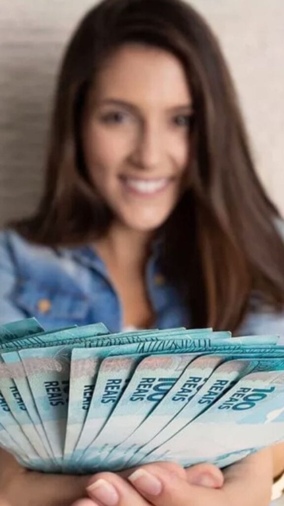 Como Economizar Dinheiro de Forma Inteligente e Transformar sua Vida