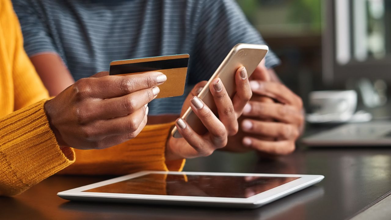 Cartão de Crédito Estando Negativado